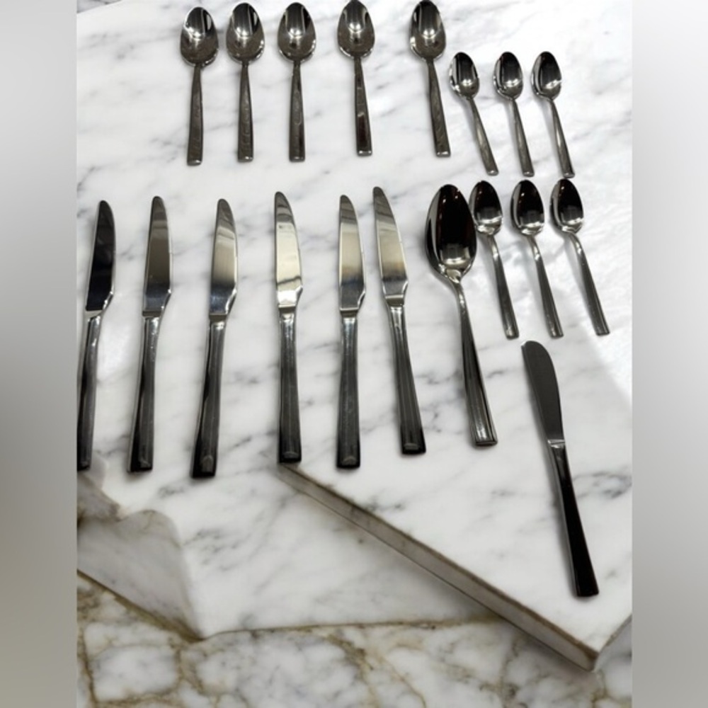 Fortessa‎ Flatware Knives & Spoons